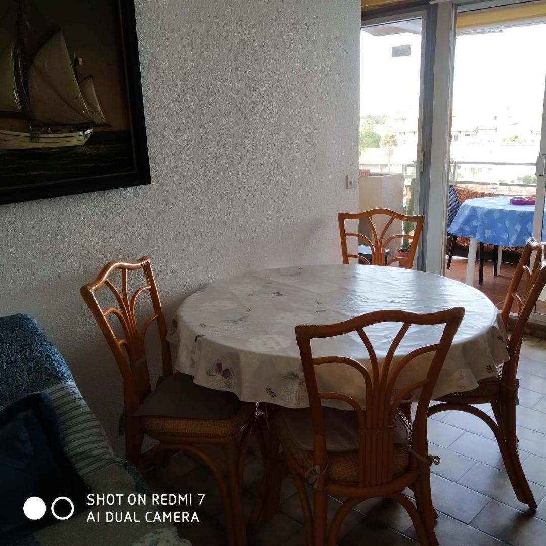 Appartement T2 Vue Mer Et Port,2 Balcons, Parking Prive 卡内 外观 照片
